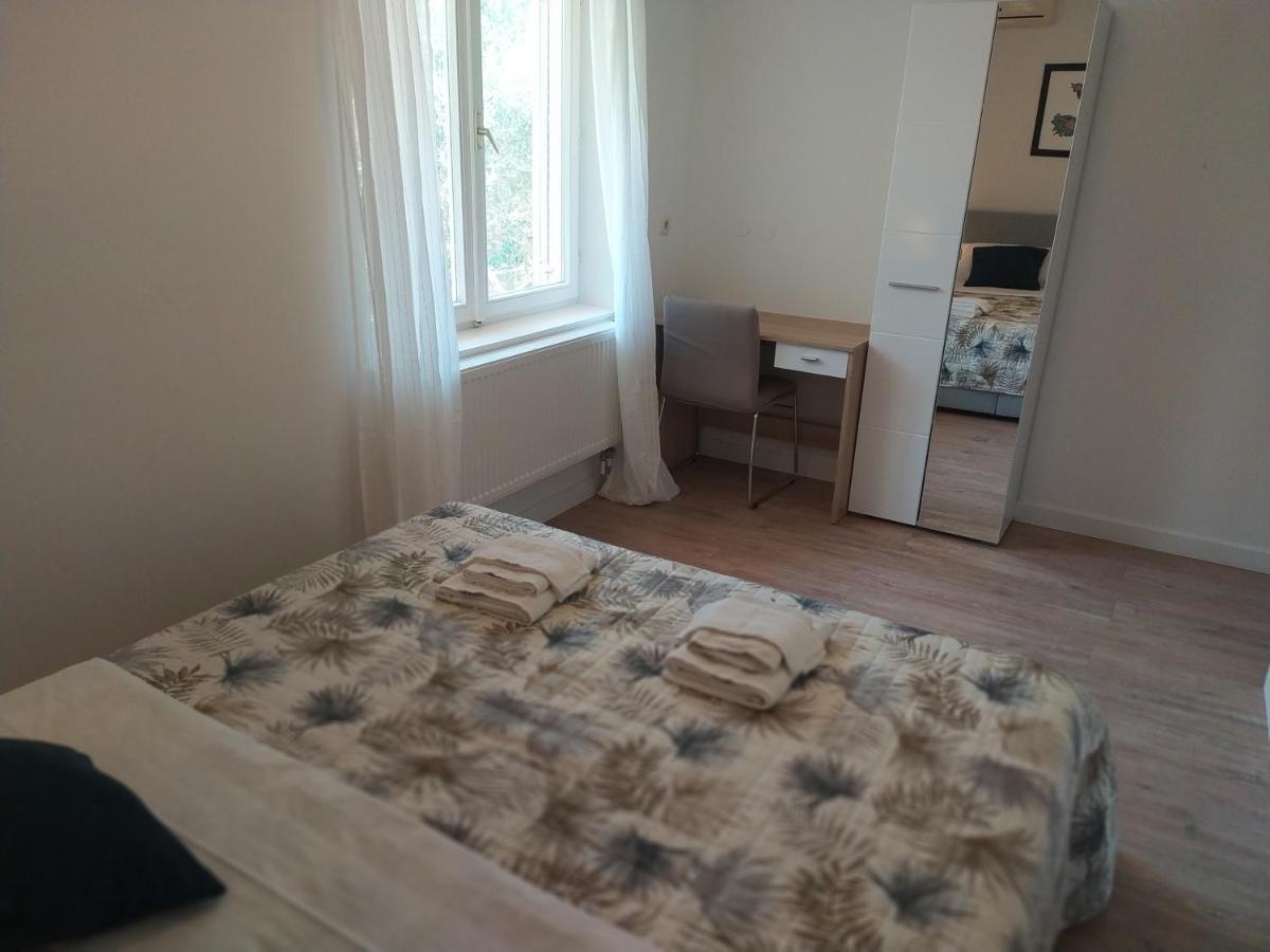 Apartment & Rooms Poppy Rose Задар Экстерьер фото